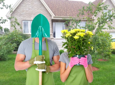 Protective measures and insurance documents for garden work